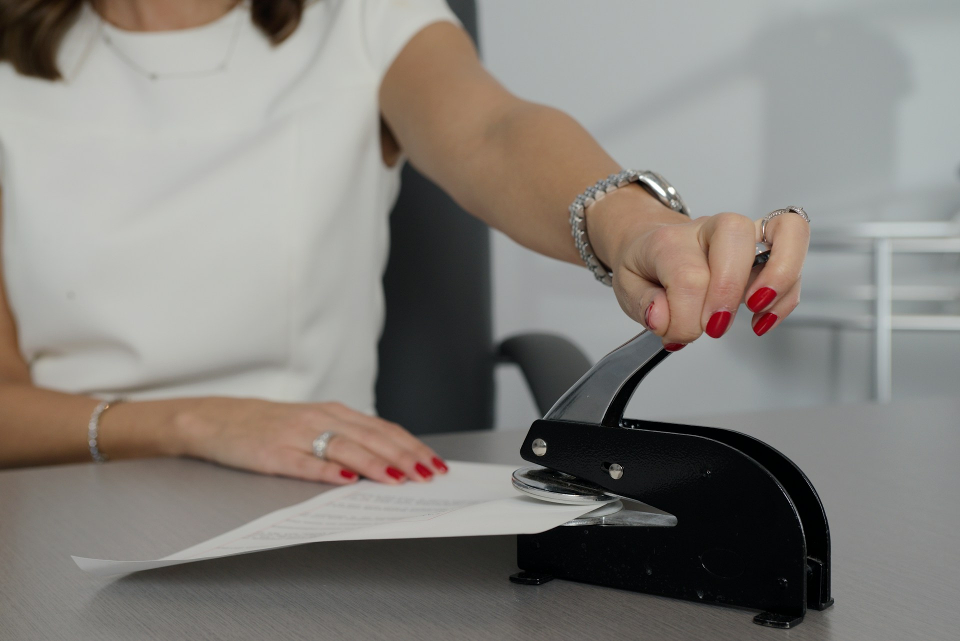 Top Remote Notary Platforms for Government and Education Services
